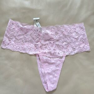 Soma Embraceable Signature AOL Retro Thong Party Pink